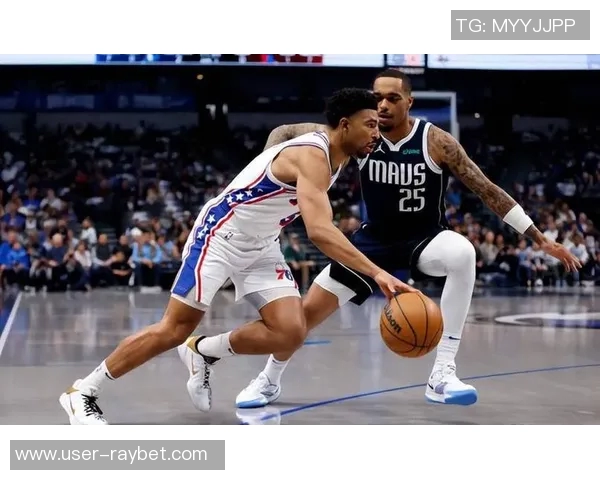 格莱姆斯表现出色15投9中砍下27分下半场狂砍21分助球队争取胜利