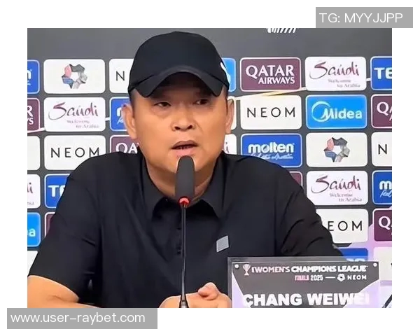 媒体人揭露米利西奇遭土帅怒斥涉国家队违规商业行为引发热议 媒体人揭露米利西奇遭土帅怒斥涉国家队违规商业行为引发热议